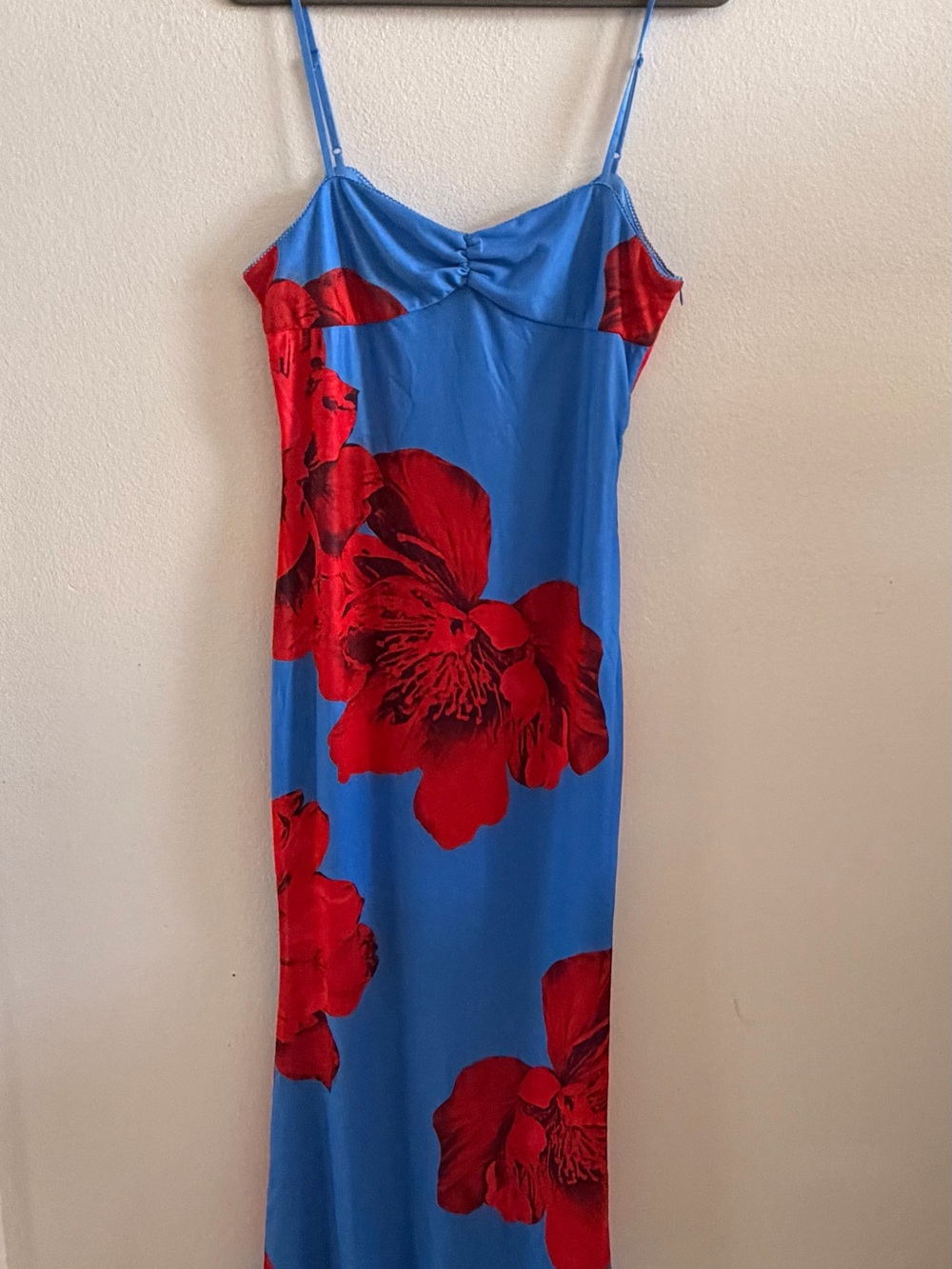 NWT Aqua blue dress with red floral print, size M. Brand new with tags #floral